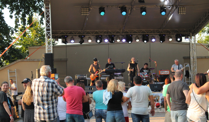 12. fotografia fotogalérie 04.08.2018 - Retrock+Freon