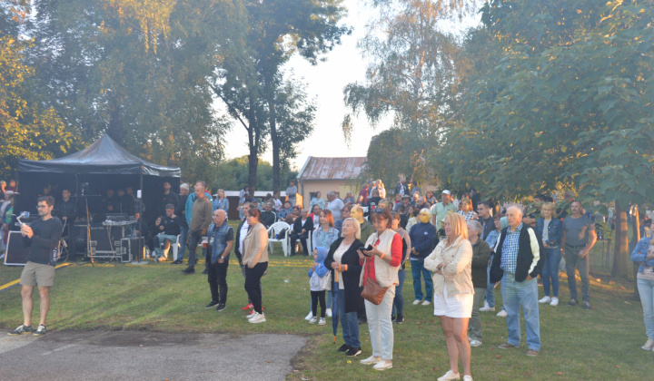 16. fotografia fotogalérie Aktuality / Daloló Alsólánc 2025 Spievajúci Nižný Lánec - foto